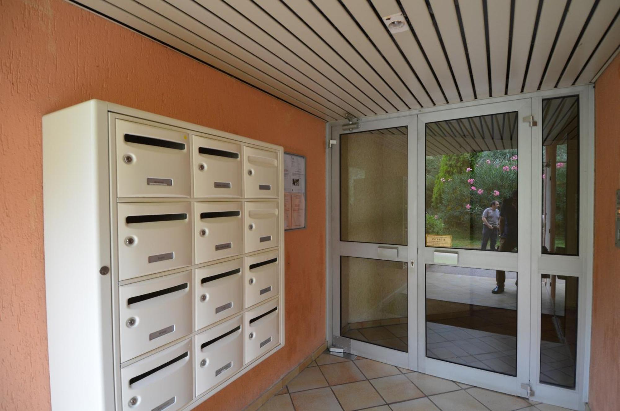 Plein Ciel - Appartement 5 Personnes Avec Piscine Sur La Corniche Fleurie A Nice Eksteriør billede